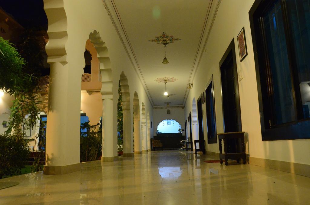 Hotel Kiran Villa Palace, Bharatpur Eksteriør billede